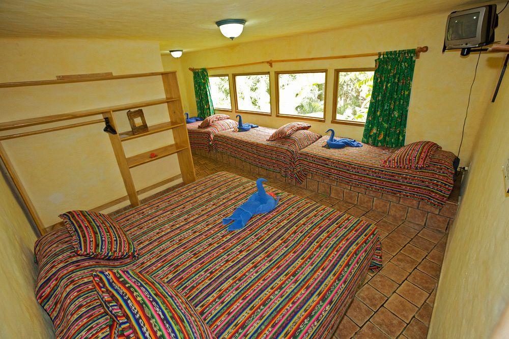El Sano Banano Beachside Hotel Montezuma Exterior foto