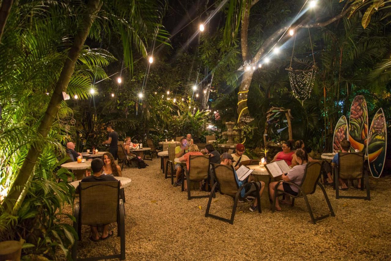 El Sano Banano Beachside Hotel Montezuma Exterior foto